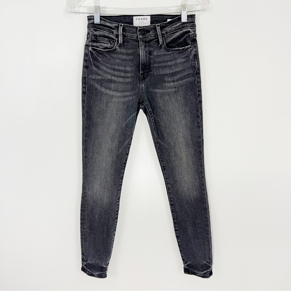 Frame Le Skinny De Jeanne Crop in Jackson Peak Size 27 - Picture 3 of 10
